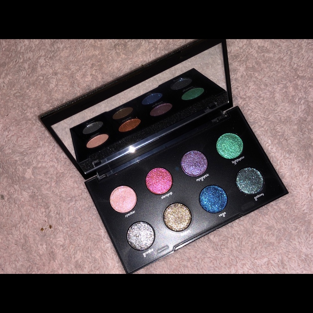 Urban Decay Moon 🌙 Dust Pallet - Picture 2 of 2